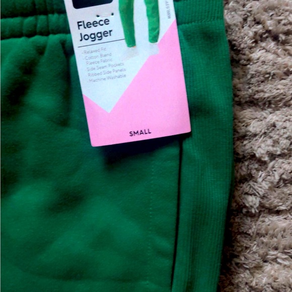 Joggers - Picture 3 of 3